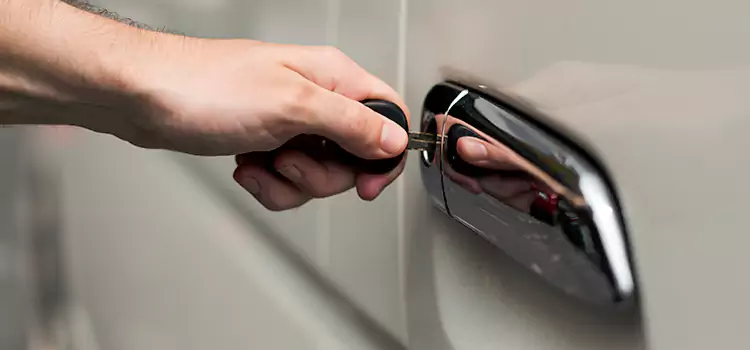 Why Choose Our Auto Locksmith Team in Bella Vista, AR?