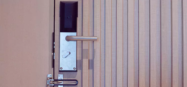 Installing a Maglock Bella Vista